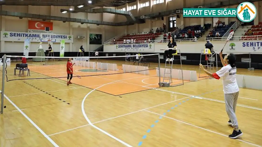 Badmintoncular, 15 Temmuz Kupası'nda yarıştı