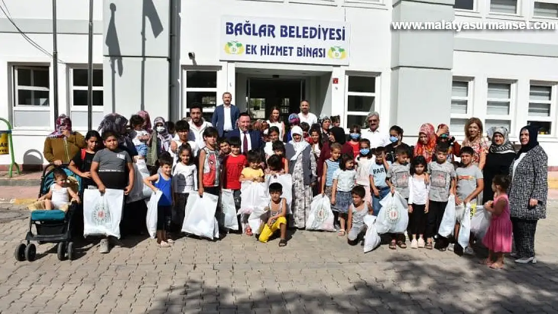 Bağlar Belediyesi 8 ayda bin 470 çocuğun giyim ihtiyacını karşıladı