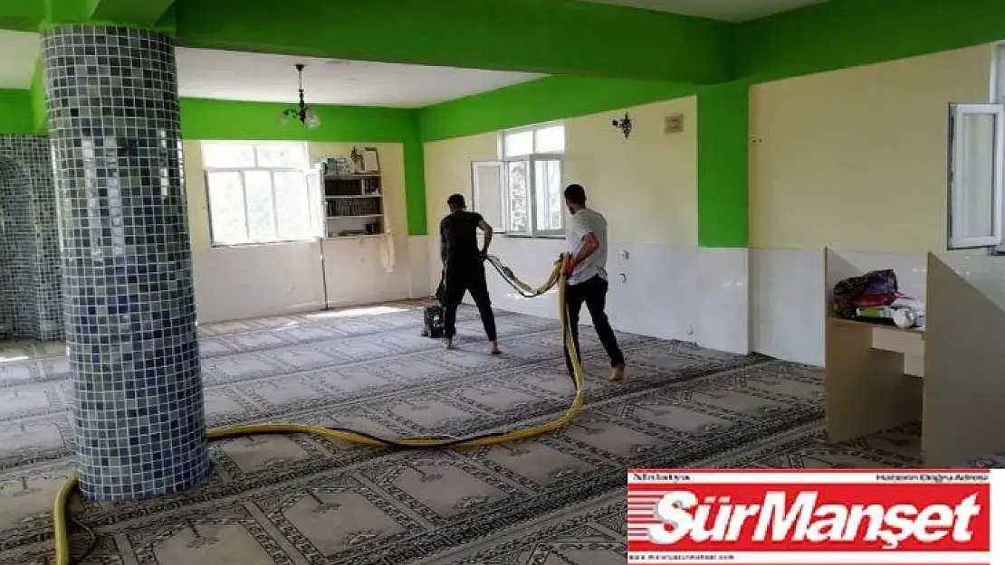 Bağlar Belediyesi'nden camilerde temizlik seferberliği