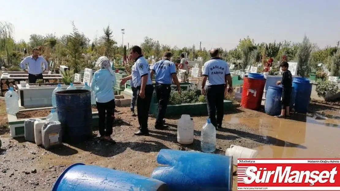 Bağlar Belediyesi'nden mezarlıklarda denetim