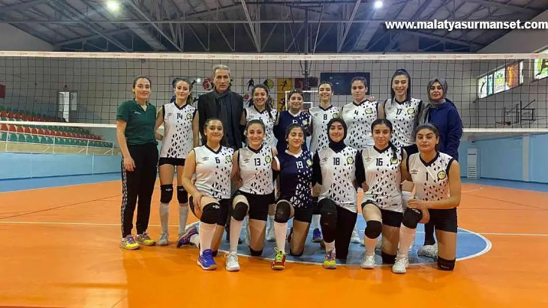 Bağlar Belediyespor Kadın Voleybol Takımı ikinci yarıya galibiyetle başladı