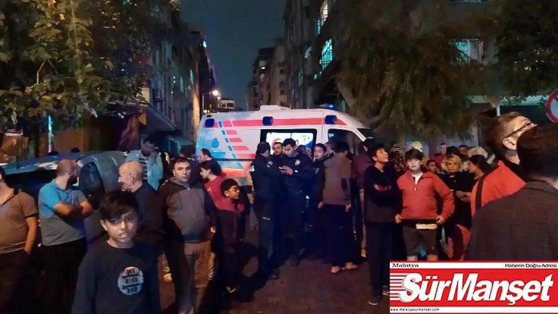 Bahçelievler'de korkutan apartman yangını 5 kişi dumandan etkilendi