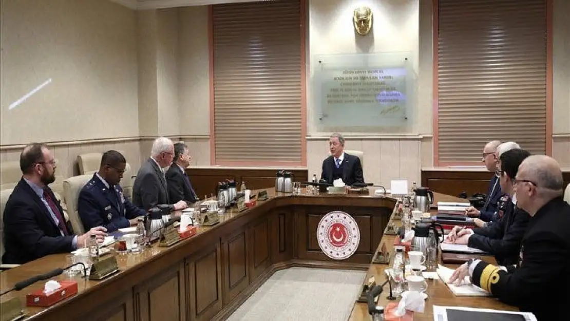 Bakan Akar, Satterfield ve Jeffrey'i kabul etti