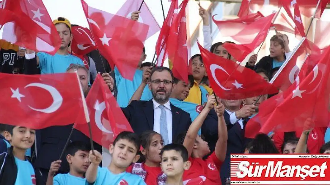 Bakan Kasapoğlu: 'Sporun bir yaşam tarzı olması hepimizin amaçlarından bir tanesi'