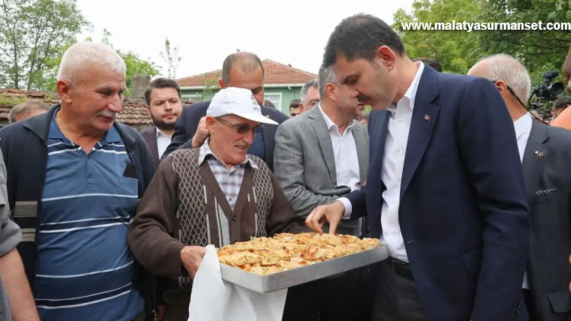 Bakan Kurum: Pazartesi günü 5 milyon liralık kaynağı belediyemize göndereceğim