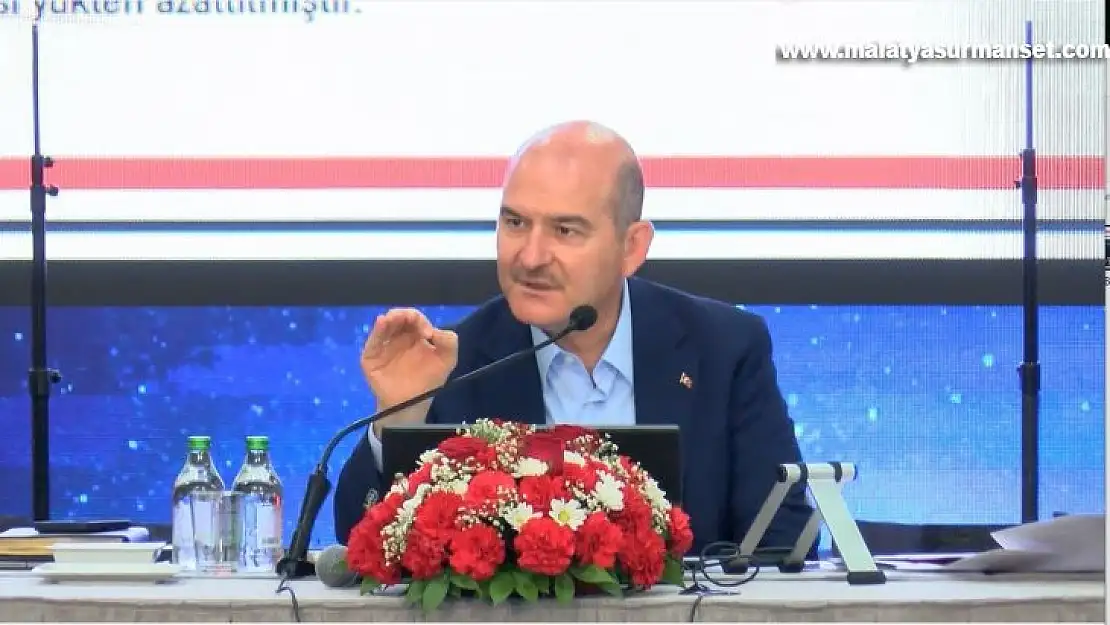 Bakan Soylu: '1 Temmuz itibarıyla mahallelerde ikamet edebilecek yabancı oranı yüzde 20'ye düşürülecek'