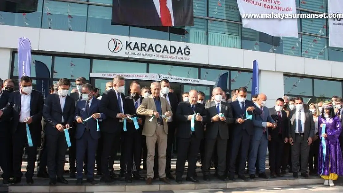 Bakan Varank: 'İşsizliği bu bölgenin sorunu olmaktan çıkaracağız'