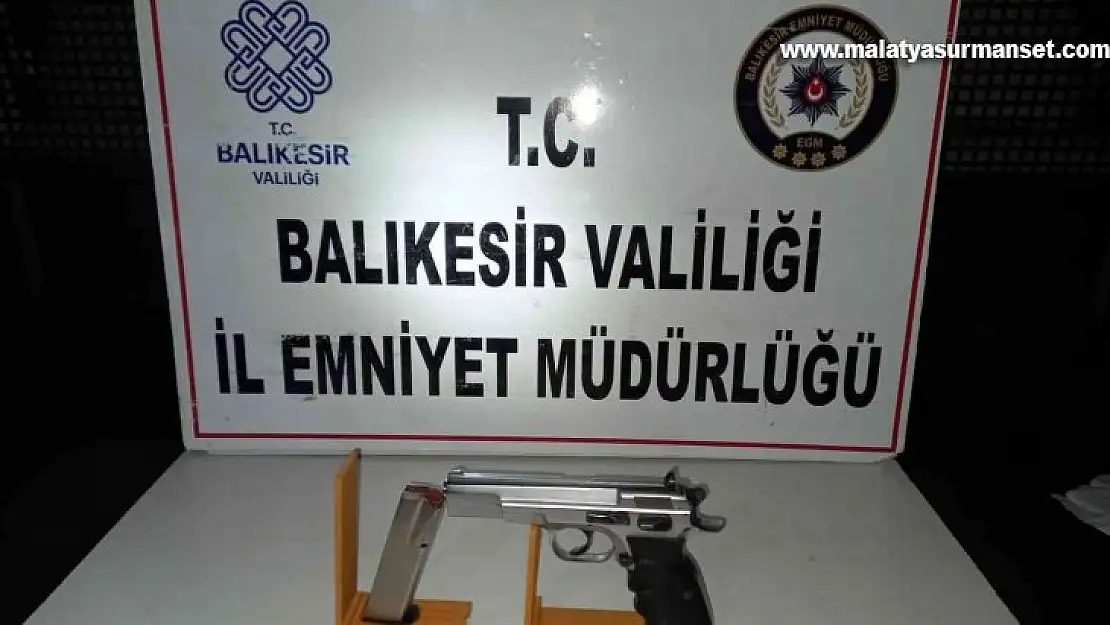 Balıkesir'de polisten 40 şahsa gözaltı