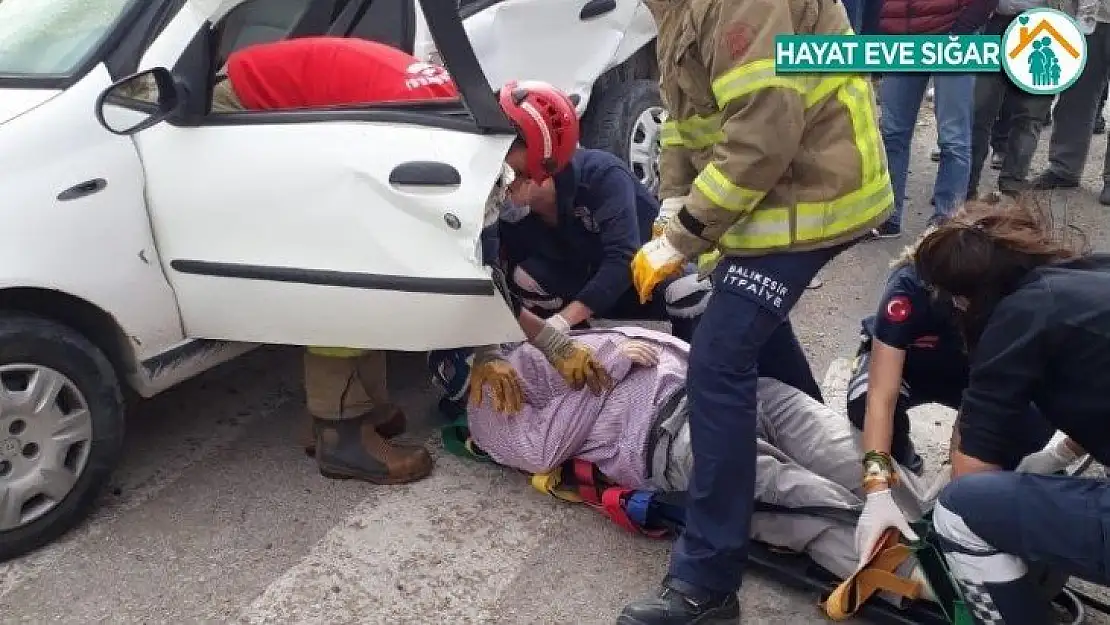 Bandırma'da trafik kazası : 1 ölü