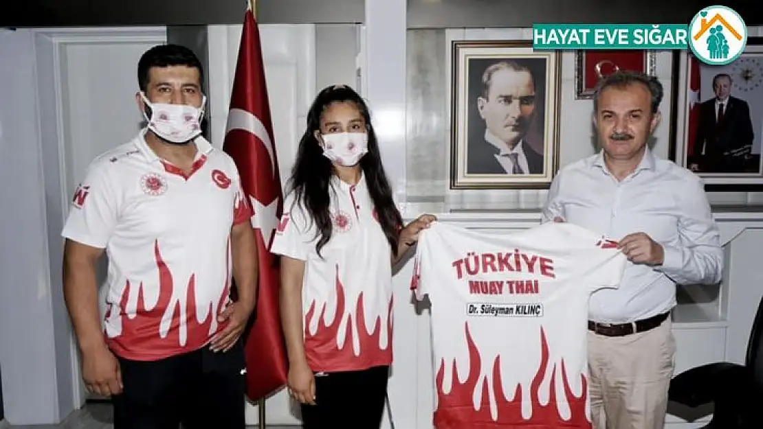 Başarılı sporcular, Kılınç ile bir araya geldi