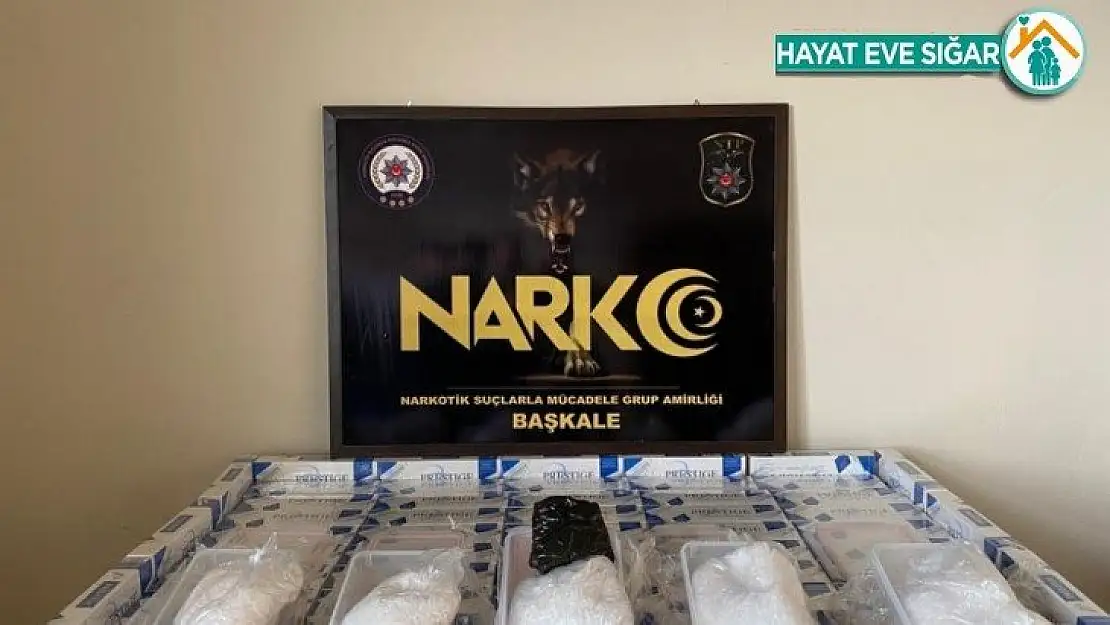 Başkale'de uyuşturucu madde ve kaçak sigara ele geçirildi