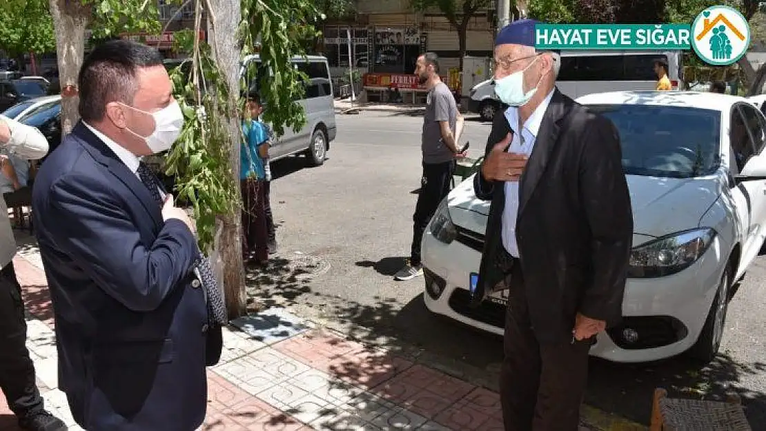 Başkan Beyoğlu, bayram sonrası esnaf ve vatandaşlarla bir araya geldi