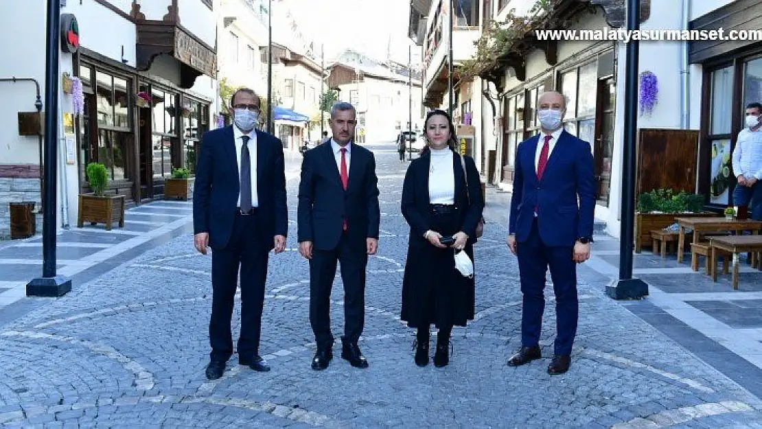 Başkan Çınar, Doğan'ı kültür evlerinde ağırladı