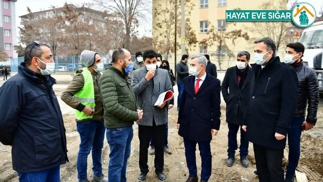 Başkan Çınar, kentsel dönüşüm proje alanını inceledi