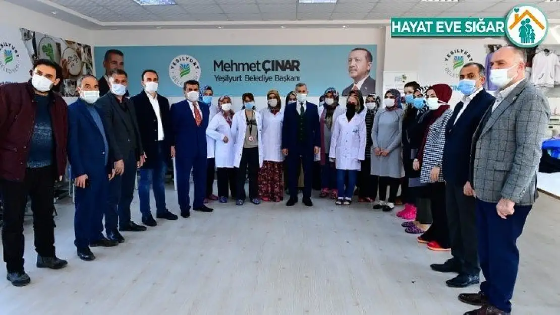 Başkan Çınar, tekstil kursunu ziyaret etti
