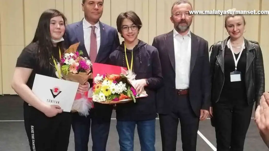 Başkan Fadıloğlu proje yarışmasında birinci olan öğrencileri tebrik etti
