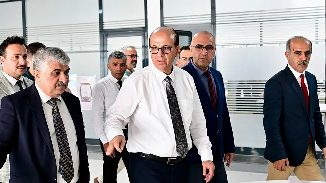 Başkan Geçit Pazarın Üst Katında Ne Arıyordu? İşte Cevabı…
