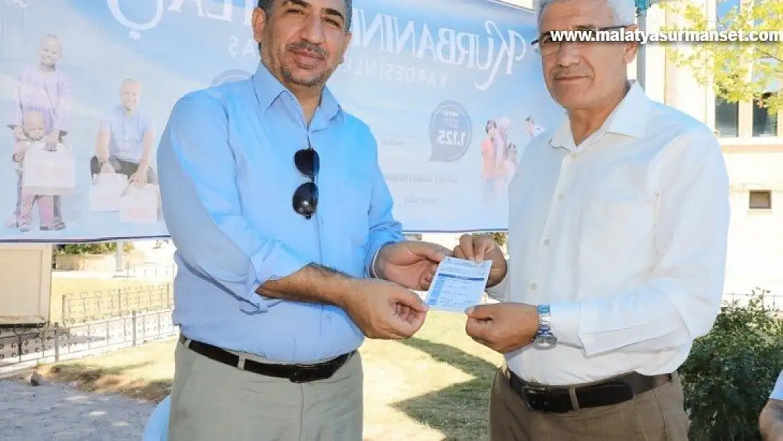 Başkan Güder, kurban bağışında bulundu