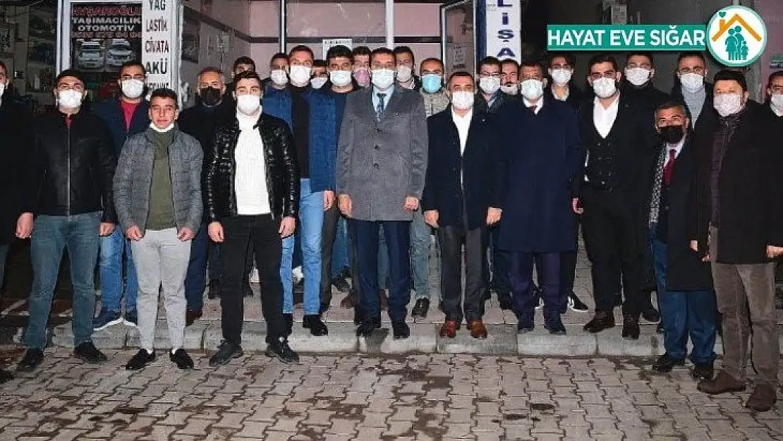 Başkan Gürkan Ak Partili gençlerle buluştu