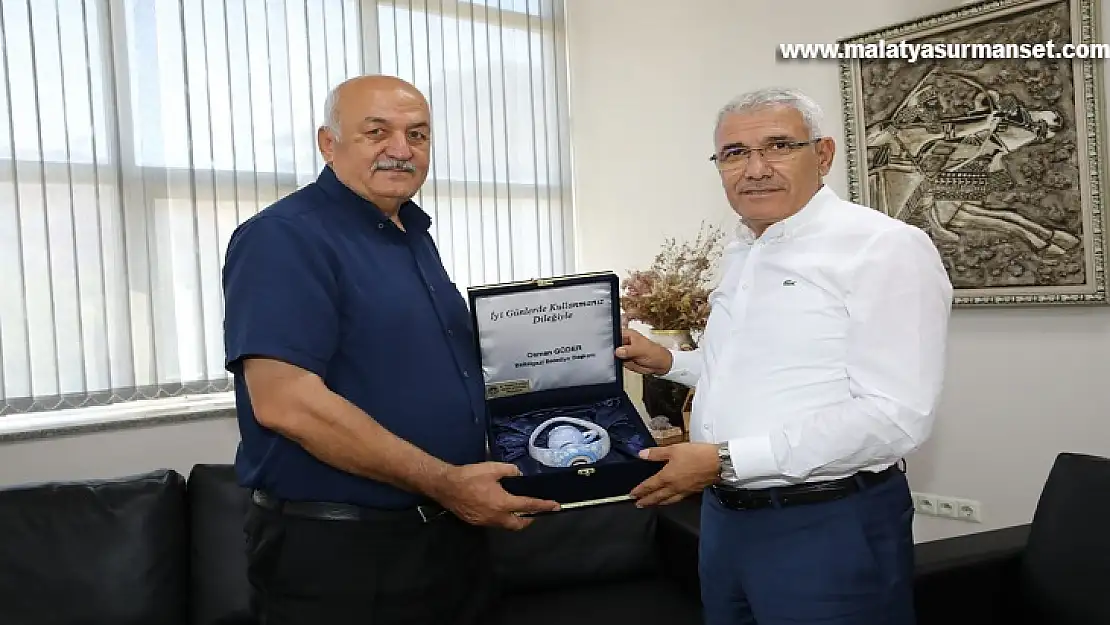 Başkan Osman Güder Den  İl Kültür Ve Turizm Müdürü Ali Cengiz'e Hayırlı Olsun Ziyaretinde Bulundu.