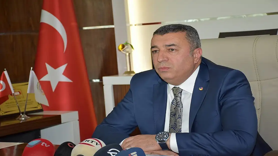 Başkan Özcan'ın 15 Temmuz Demokrasi Ve Milli Birlik Günü Mesajı