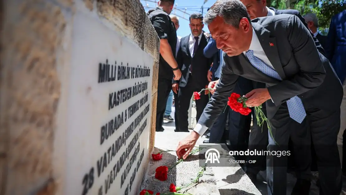 Başkan Özel Alevilerle Sünniler Kardeştir Türklerle Kürtler Kardeştir. Buna Kastedenler De Kalleştir