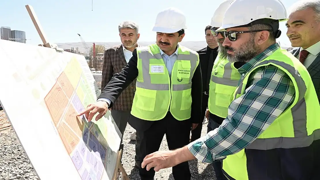 Başkan Taşkın Bakırcılar Çarşısı'ndaki Çalışmaları Yerinde İnceledi