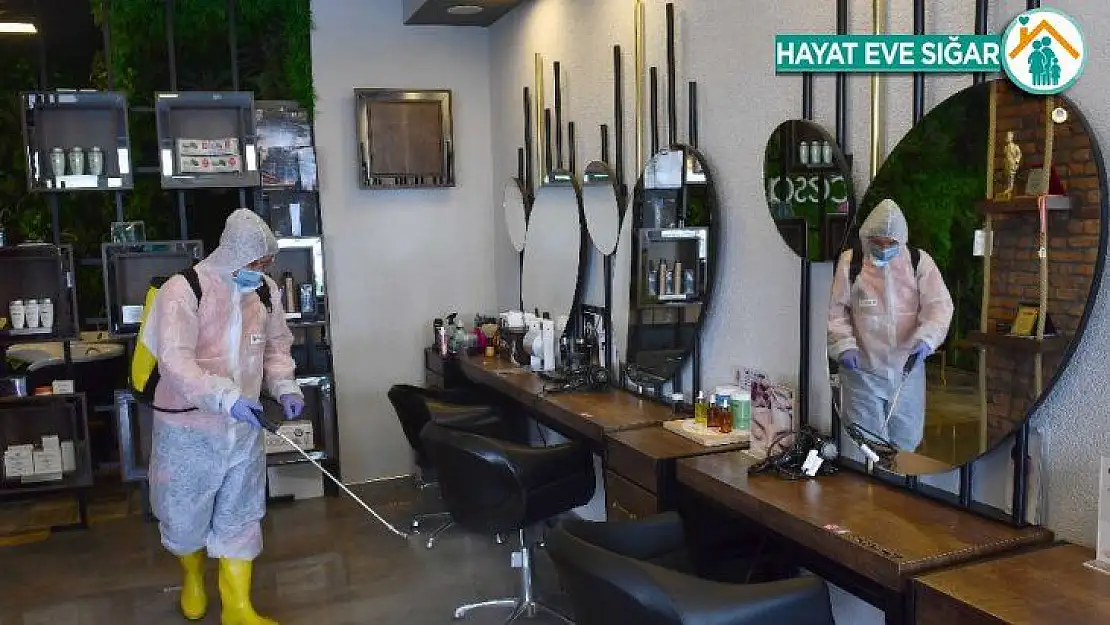 Başkan Yavaş'tan berber ve kuaförlere hijyen desteği