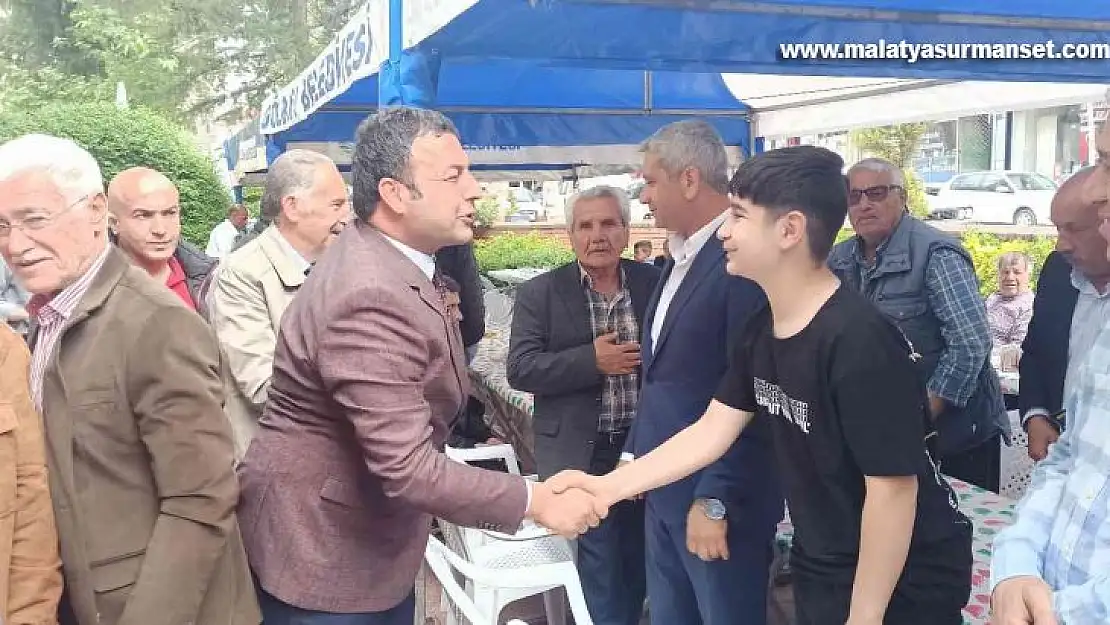 Başkan Yıldırım vatandaşlarla bayramlaştı