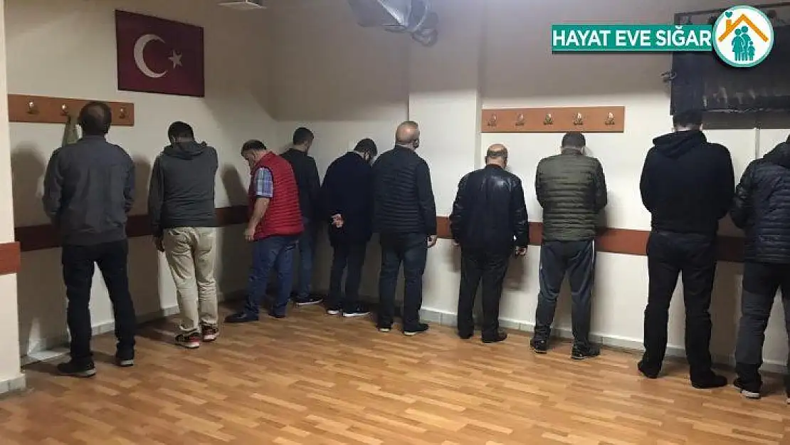 Başkent'te iş yerine kumar baskını: 13 kişiye 56 bin lira ceza