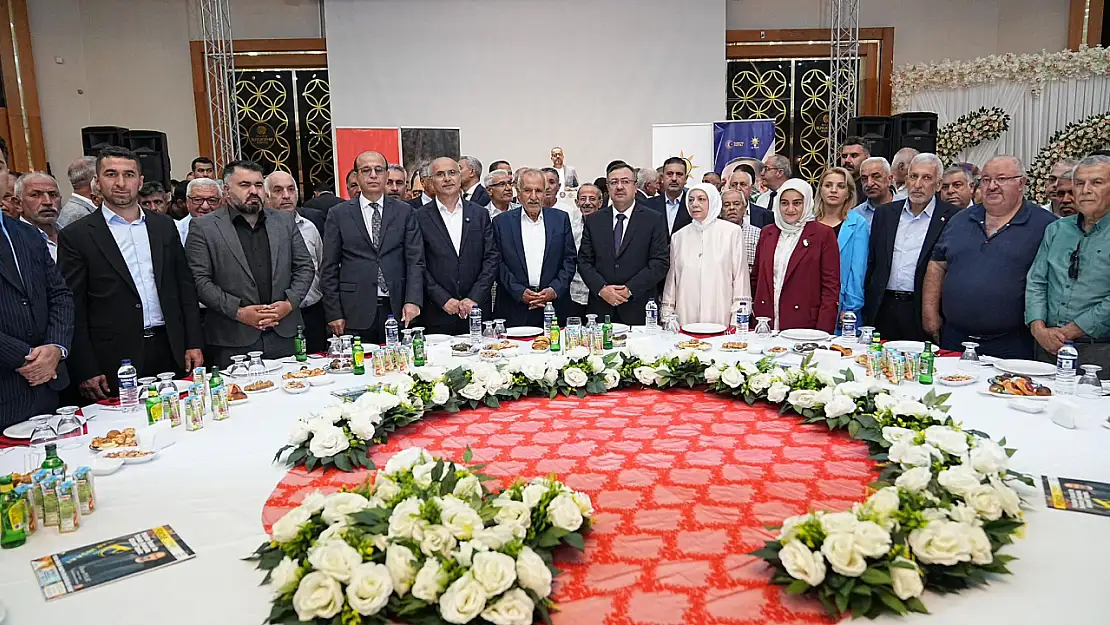 Bayramda AK Parti Malatya Teşkilatı Tek Yürek Oldu