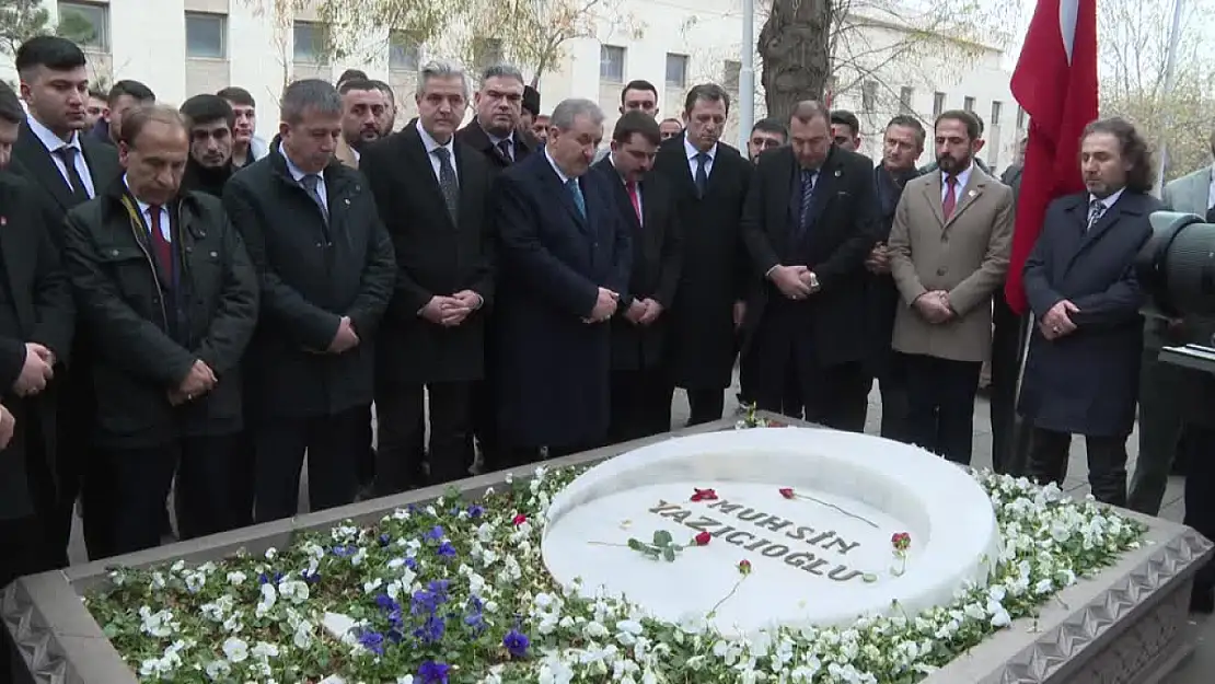 BBP Lideri Yazıcıoğlu'nun Ruhuna Kur'an-ı Kerim Okuttu