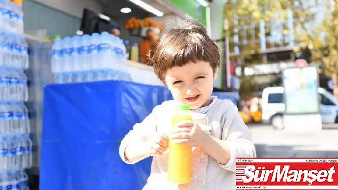 BEİKO Vitamin Büfeleri'nin meyve sularını başkentliler severek tüketiyor