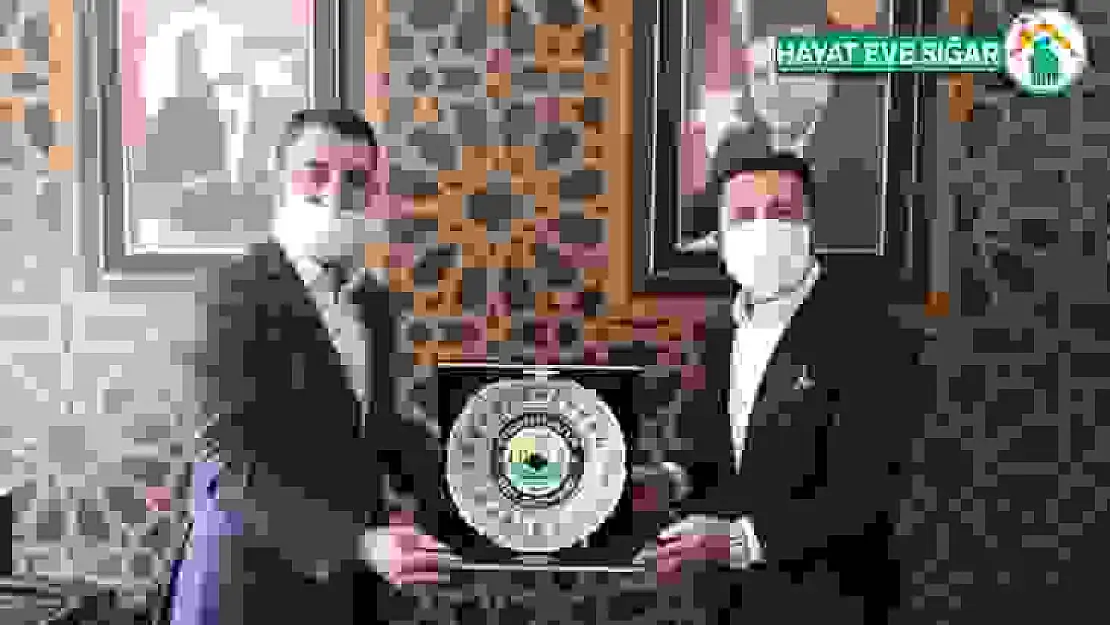 Belediye Başkanı Arı, Karapınar beldesini ziyaret etti