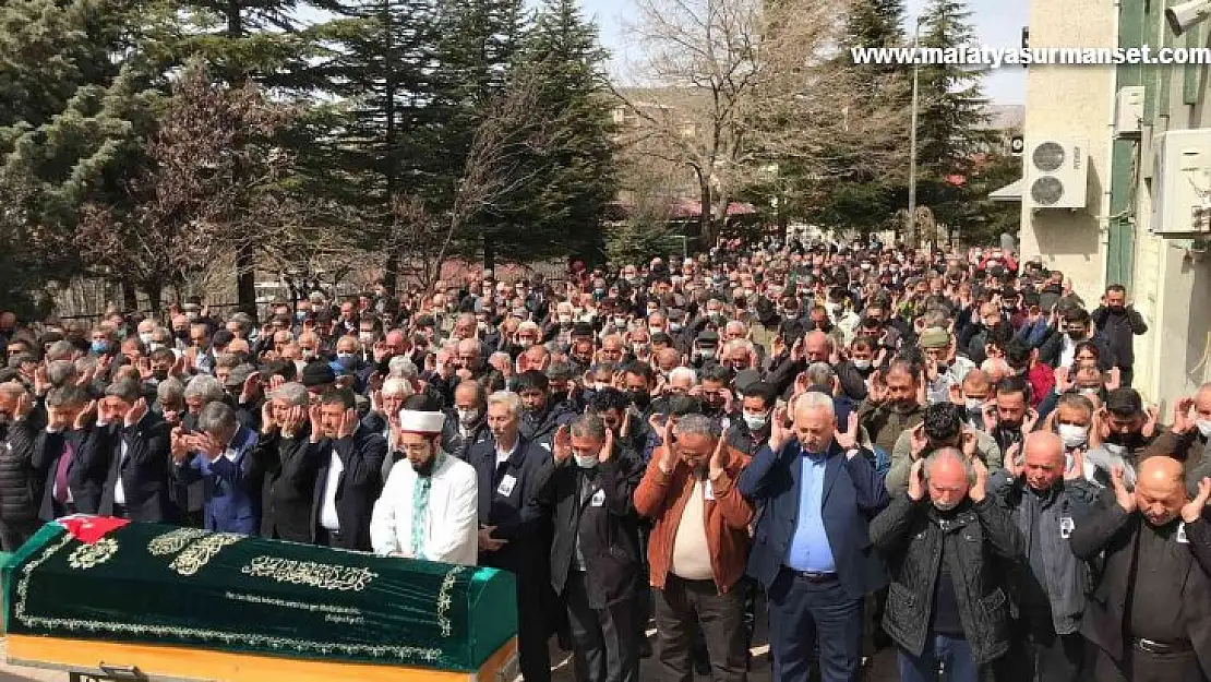 Belediye Meclis üyesi Akşahin son yolculuğuna uğurlandı