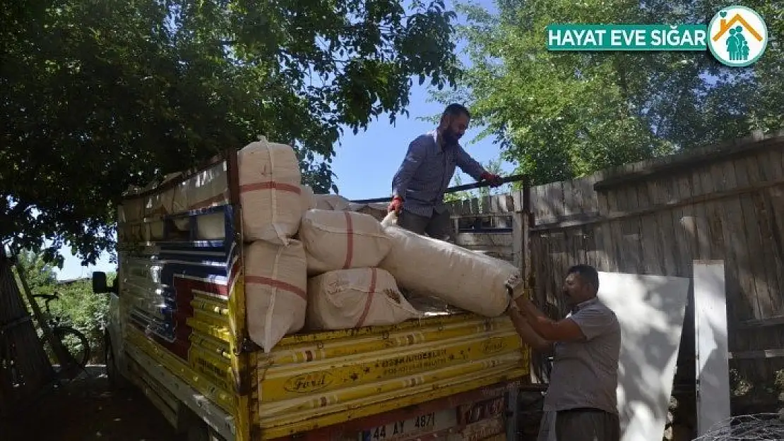 Besiciler saman fiyatlarından dertli