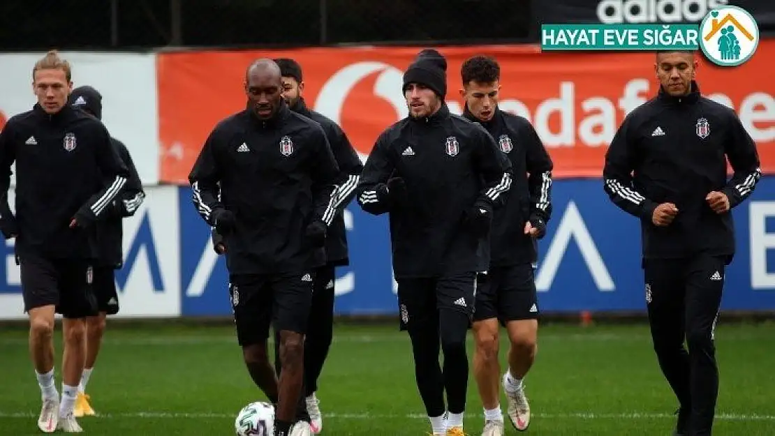 Beşiktaş, derbi hazırlıklarına başladı