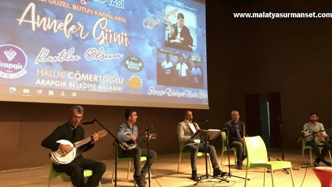 Bilal Göregen engelliler için konser verdi