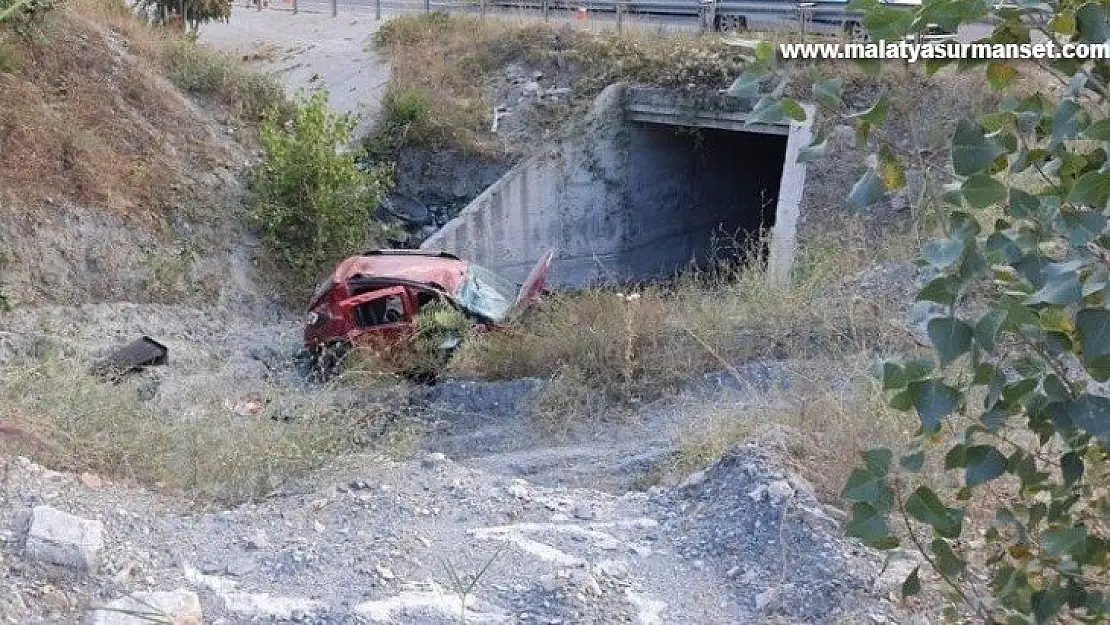 Bilecik'te şarampole uçan araçta bulunan 4 kişi yaralandı