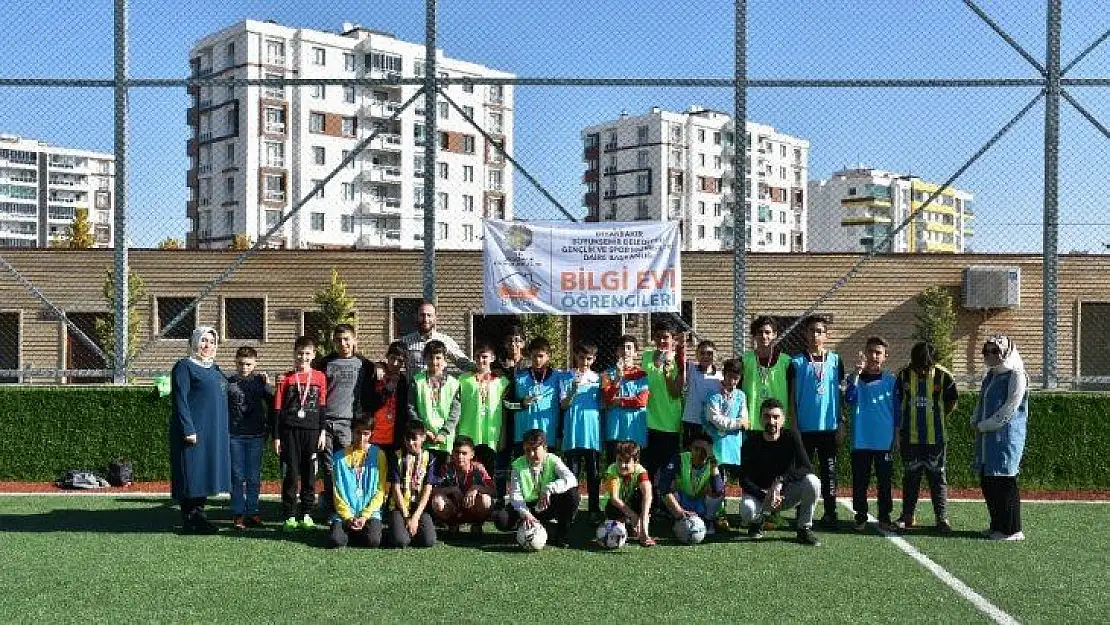 Bilgi Evi futbol turnuvası sona erdi