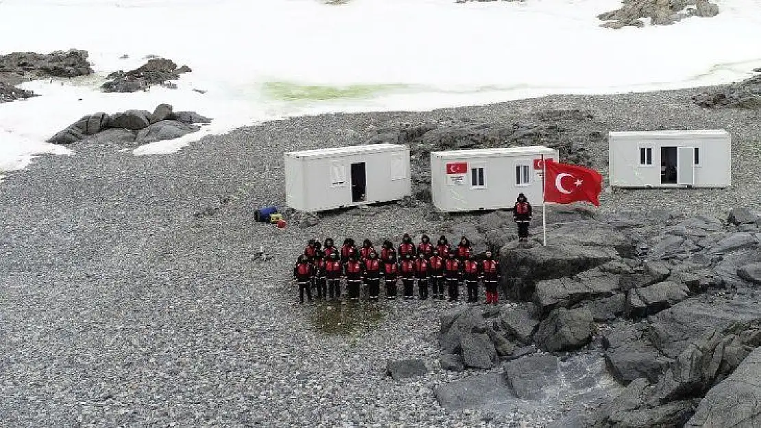 Bilim heyeti, Antarktika Türk Üssü'ne ulaştı