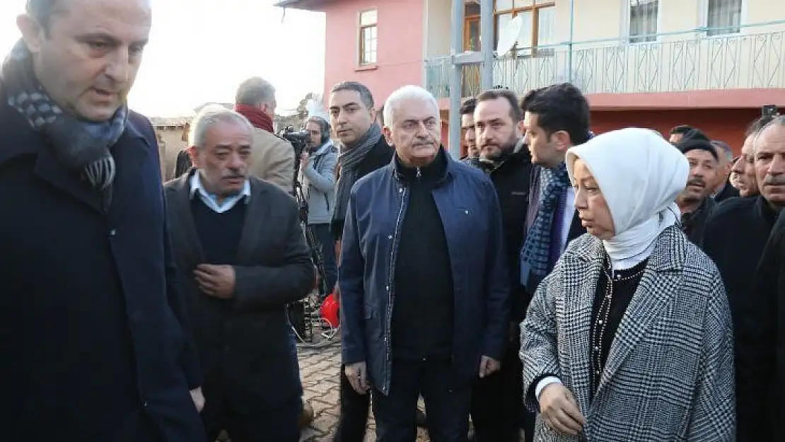 Binali Yıldırım deprem bölgesinde