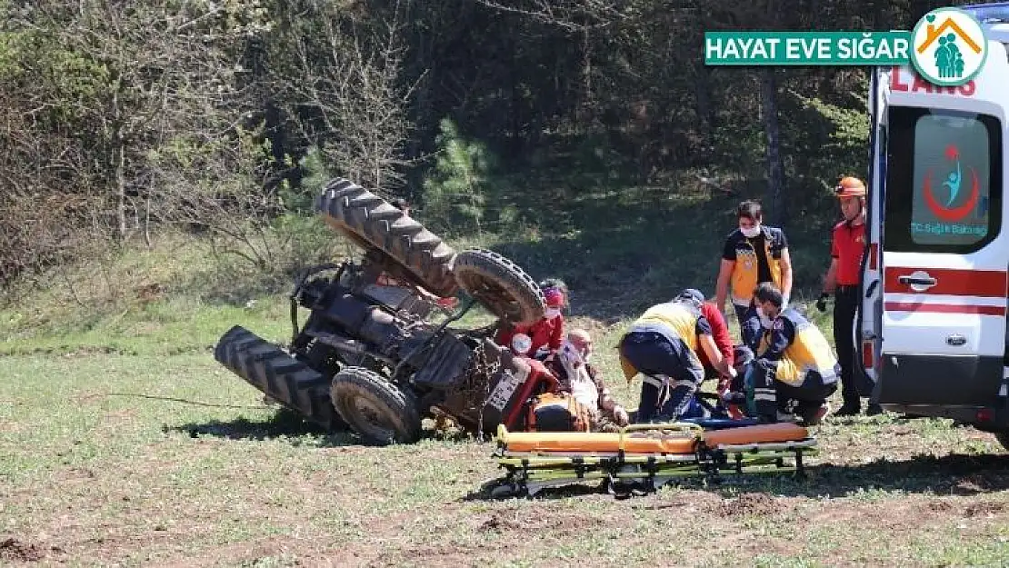 Bolu'da devrilen traktörün sürücüsü son anda yaralı kurtuldu