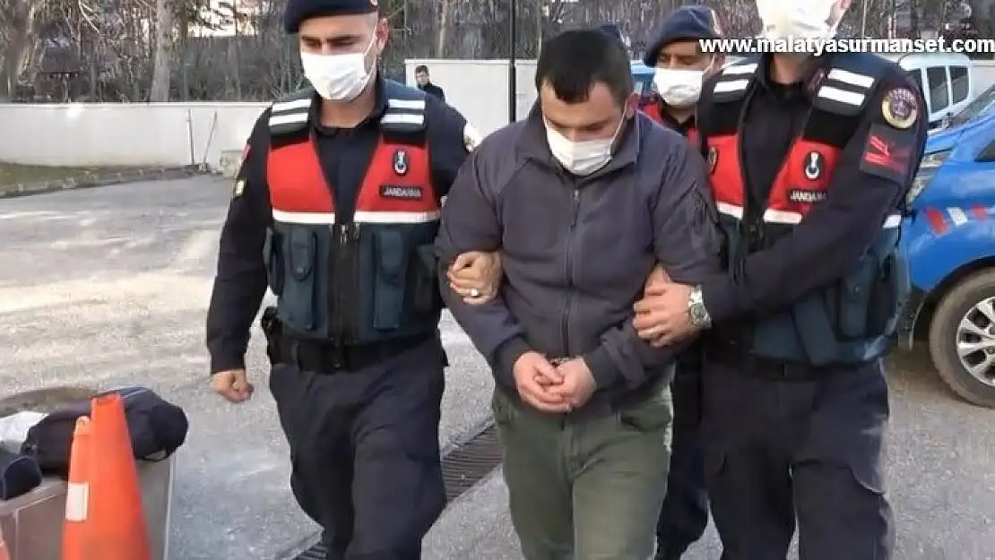 Boşanma aşamasındaki eşinin baba evini silahla basan adam tutuklandı