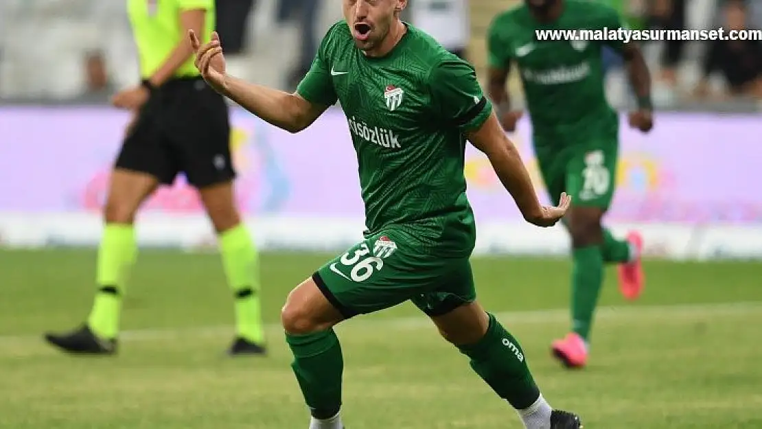 Burak Altıparmak, Bursaspor'a veda etti