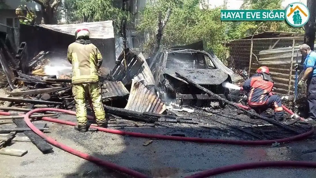 Bursa'da yeni aldığı otomobil küle döndü