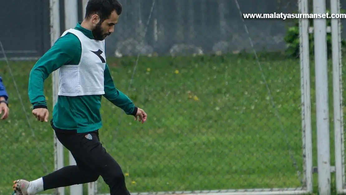 Bursaspor'da, çalışmalar devam ediyor