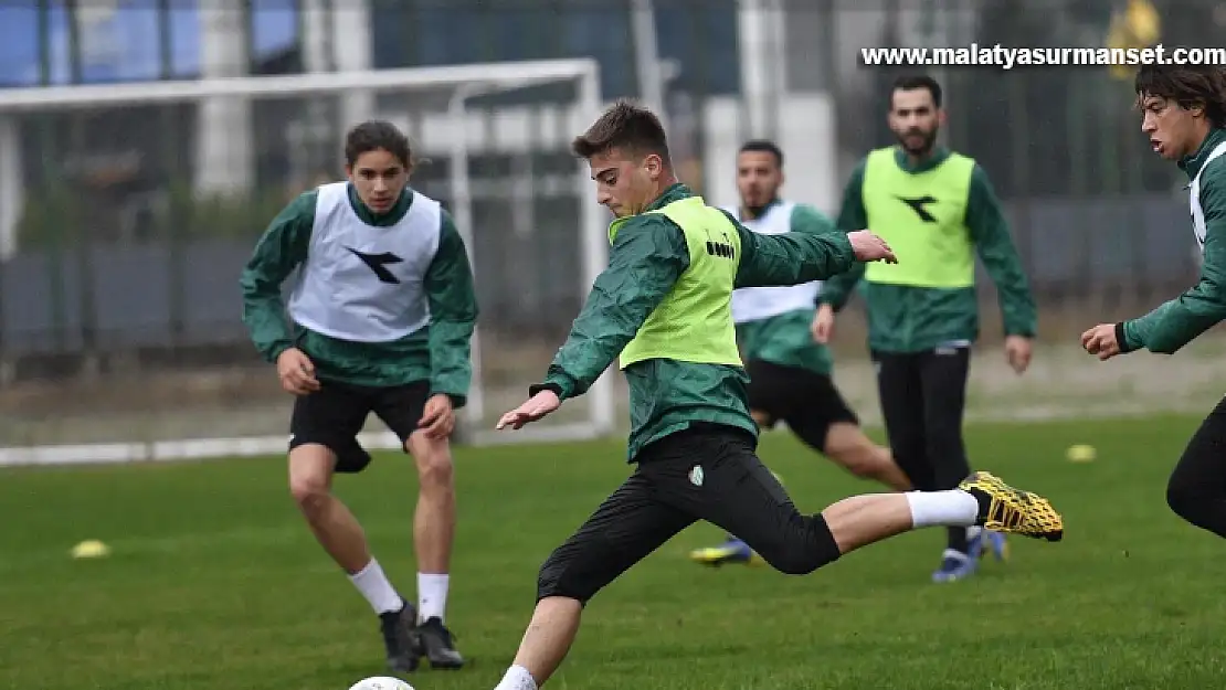 Bursaspor'da mesai başlıyor