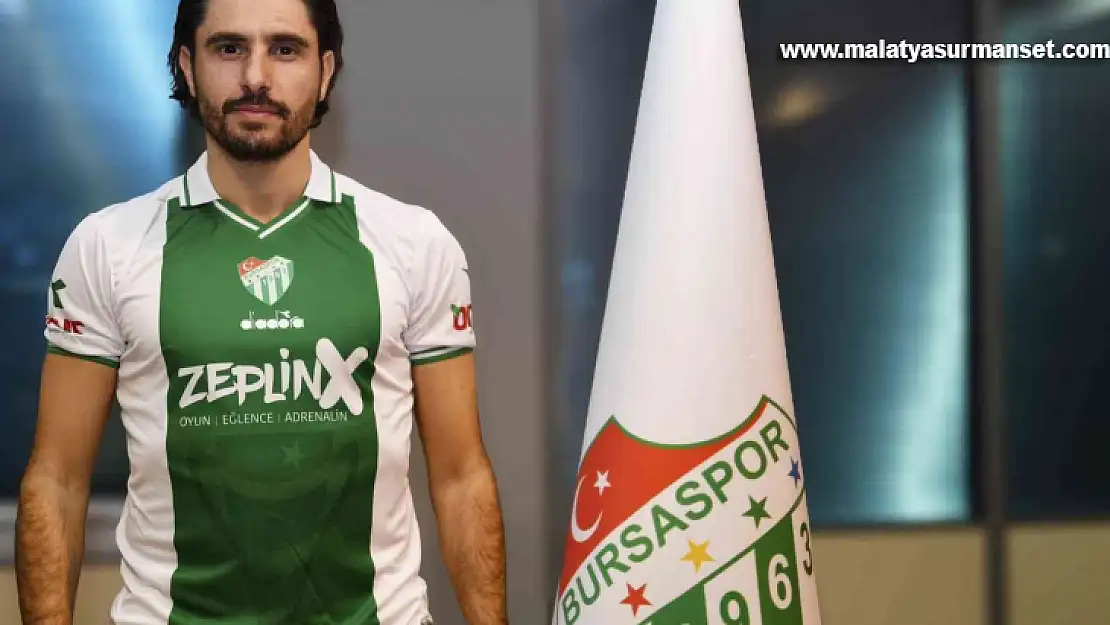 Bursaspor, Özer Hurmacı transferini resmen açıkladı