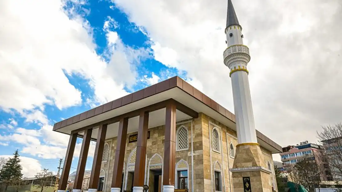 Büyükşehir Belediyesi Mehmetçik Camii'ni Malatya'ya Kazandırdı